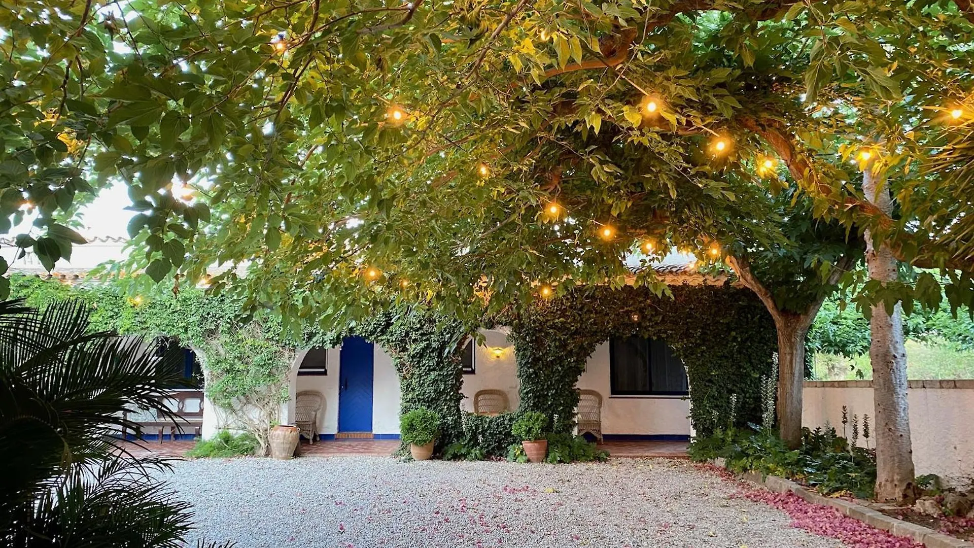 Masia Centenaria En Sitges location