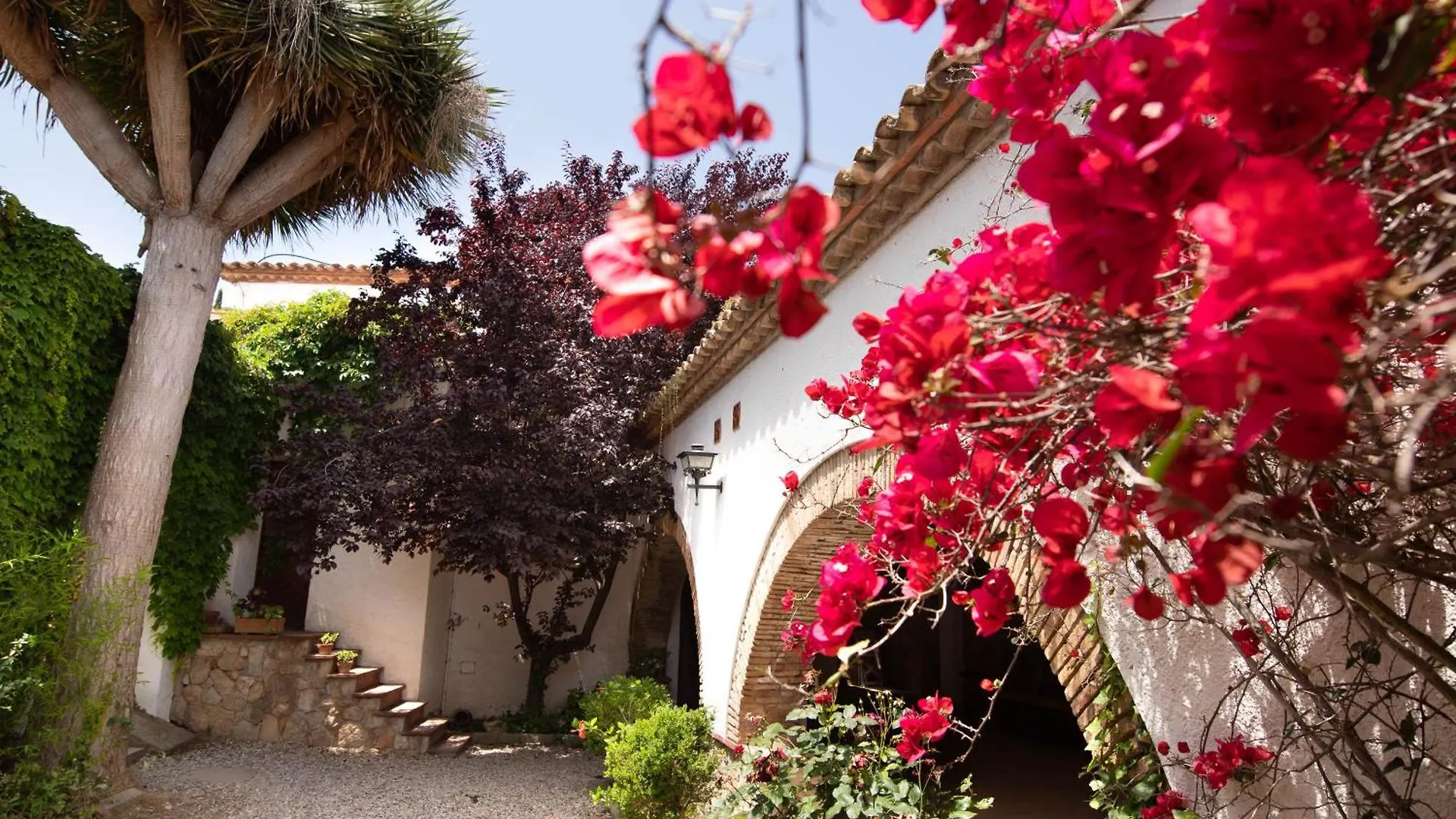 Masia Centenaria En Sitges Spain